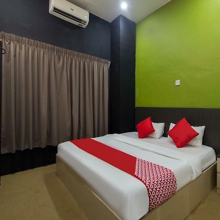 Oyasumi Hotel Kulim Exterior foto